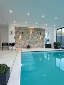 EXCEPTIONNEL Studio VERSAILLES