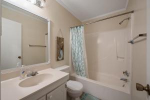 2 Bedroom Oceanview Condo at Sea Cabin! Sleeps 5!