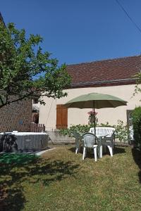 Agréable petite maison de vacances - 3 pers - à la campagne - Chéniers, Creuse