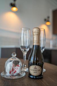 Nad Odrą Szczecin - luksusowy apartament z widokiem na Odrę, tarasem i klimatyzacją