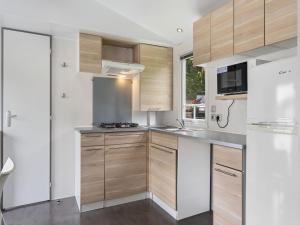 Holiday Home Prima Plus by Interhome