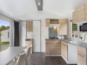 Holiday Home Prima Plus by Interhome