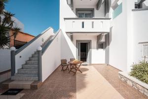 Blue Pearl Apolakkia