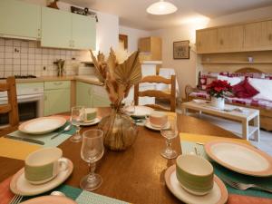 Appartement 2 pièces cabine pour 6 pers, exposé Sud, à Valloire, animaux admis - FR-1-263-108