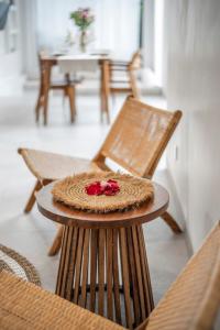 Brand New Villa- 3BR Central Canggu,5min to beach