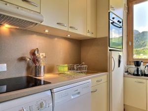 Duplex 4 pièces, 8 personnes, balcon sud, au pied des pistes - FR-1-455-2