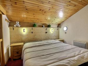 Duplex 4 pièces, 8 personnes, balcon sud, au pied des pistes - FR-1-455-2