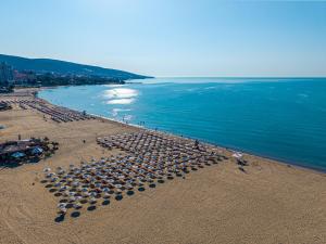 Hotel MarvelInclusive - FULLY RENOVATED FREE Beach Access