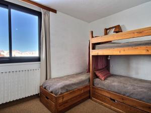 Appartement confortable 2 pièces avec vue Mont-Blanc, parking, à 50m des pistes - FR-1-455-109