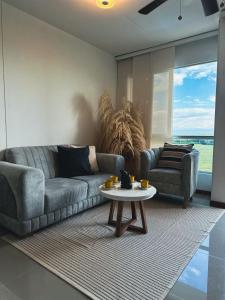 Apartamento Ciudad Santa Bárbara con vista panorámica, cerca a Cali y aeropuerto