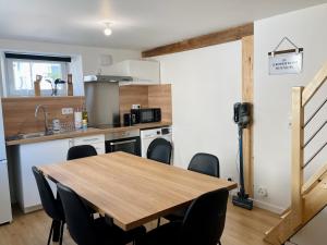 Appartement rénové avec parking facile