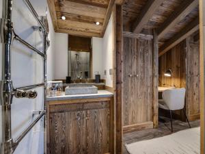 Prestigieux duplex 4 chambres avec hammam et cheminée, proche des pistes à Val-dIsère - FR-1-567-98