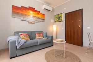 Cozy Milano Retreat with Laundry & Smart TV