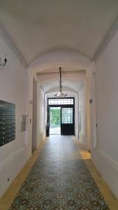 Anthracite Apartment on Felicjanek Street by CityBeat