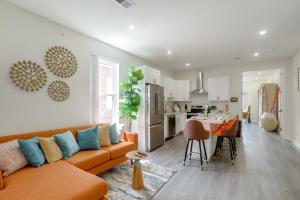 Penthouse Condo with Rooftop Deck in Philadelphia!