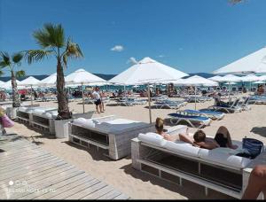 Rainbow 2 Aparthotel Complex