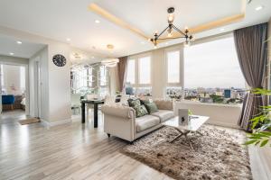 2BR 3BR Luxury Apartment Sky Pool