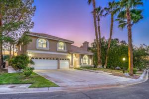 Legacy Island Las Vegas Golf Course Pool Villa