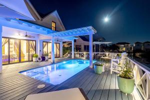 Black Orchid and Pool Club at Mahogany Bay