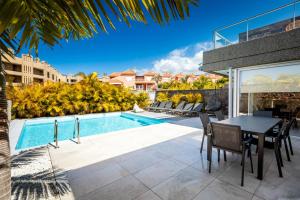 Luxury Villa Del Duque Renovated