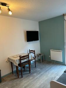 Charmant T1 Bis Cabine - Parking privé