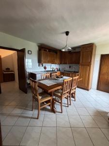 Le Acacie Apartment Lari Vista Castello