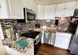 ML282 Cozy 2BR 2BA Mountain Views Ski-in Ski-out