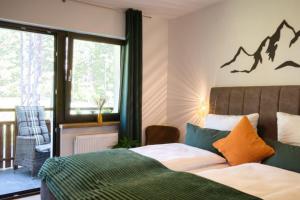 Waldblick by Dollop Living