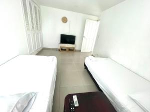 Ocean view apartment in a great location