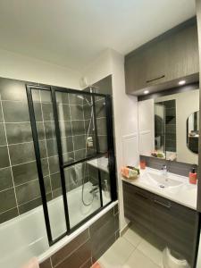 3 pièces au bord du canal à Pantin