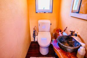 今帰仁古民家の宿 つばめや