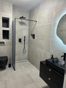 Alexias Apartment Near Airport