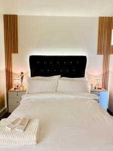 Twin Lakes Tagaytay - Uni Magical Suite