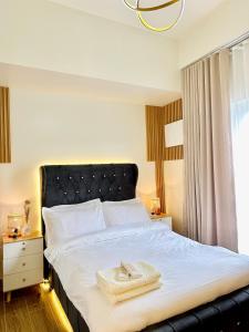 Twin Lakes Tagaytay - Uni Magical Suite