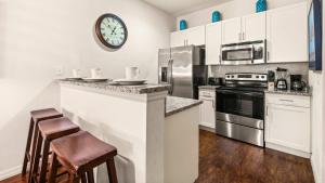 Upstay Modern 3BR Townhome with Pool near Disney