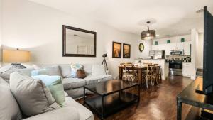 Upstay Modern 3BR Townhome with Pool near Disney