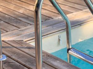 Cozy house with pool