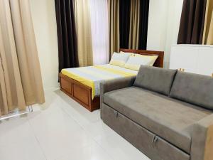 JC7 Cozy Studio at Candon City Proper - JEMS Bldg 3rd Floor