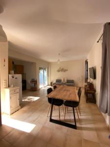 Maison à côté lac proche mer FANOU HOUSE