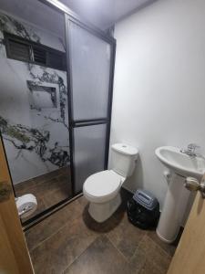 apartamento acogedor, ambiente tranquilo, y muy central en segundo piso