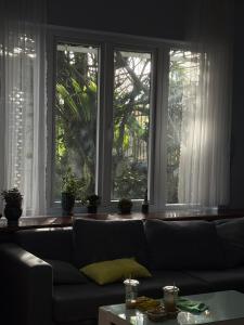 Hoshi Dalat Fullhouse