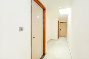 Hotel Platinum Stay InHouse Sanjha Chulha Restaurant