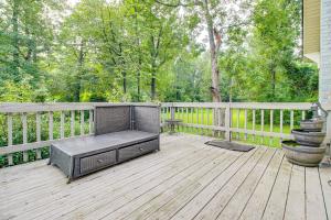 Hike and Bike On-Site Burgaw Apt - 4 Mi to River