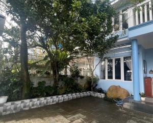 Hoshi Dalat Fullhouse