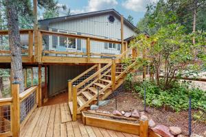 The Lookout at Woodland Park