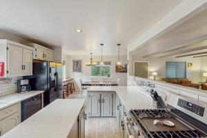 The Lookout at Woodland Park