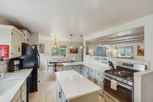 The Lookout at Woodland Park