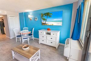 Newly Remodeled,Direct Oceanfront,Great View,Nice!