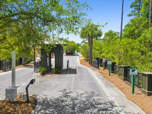 30A Beach House - Mias Beach House at Treetop by Panhandle Getaways