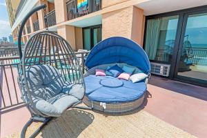 Honeymoon Suite - Caravelle Resort, Great Terrace!